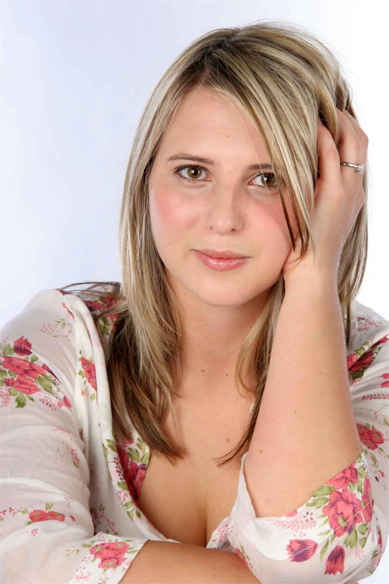 dating headshots photographed by Studios4u