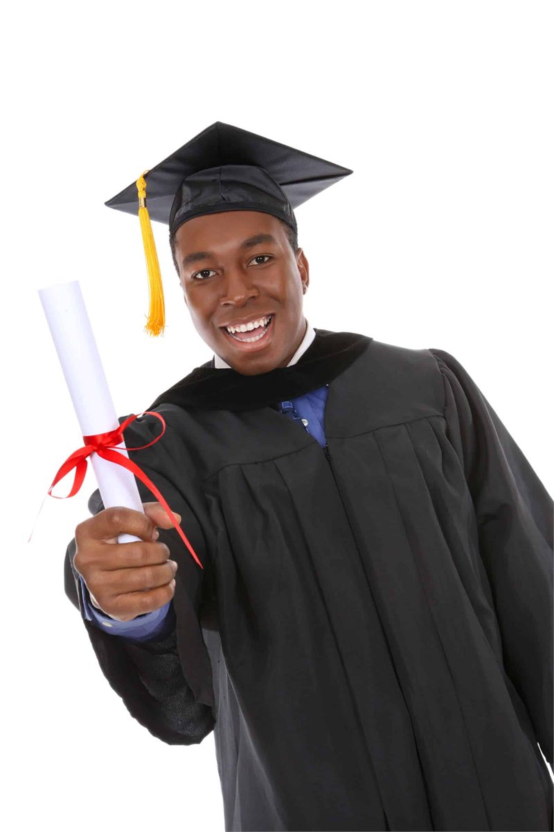 graduation portraits photographed by Studios4u