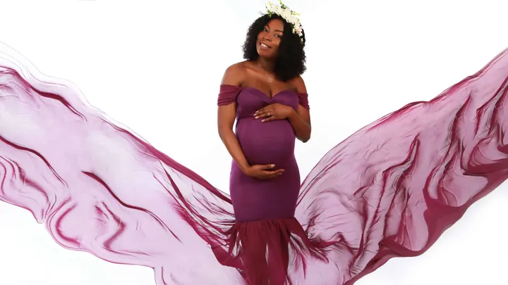 Pregnancy Photos at Studios4u